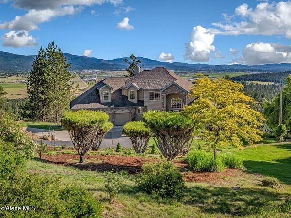 10715 N Payment Peak RD , Hauser, ID 83854