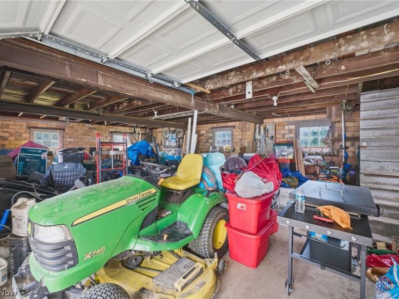 2191 Mount Pleasant Street NE, North Canton, OH 44721 Photo 7