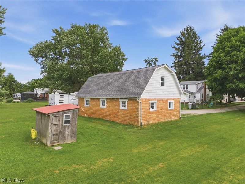 2191 Mount Pleasant Street NE, North Canton, OH 44721 Photo 9