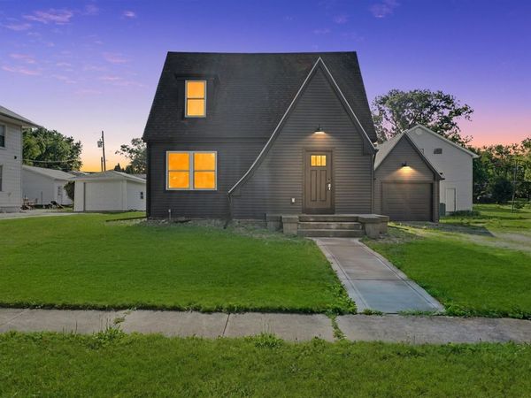 310 N Melvin Street, Gibson City, IL 60936