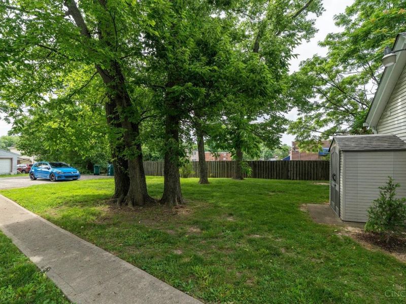 2320 Beechmont Avenue, Cincinnati, OH 45230 Photo 32