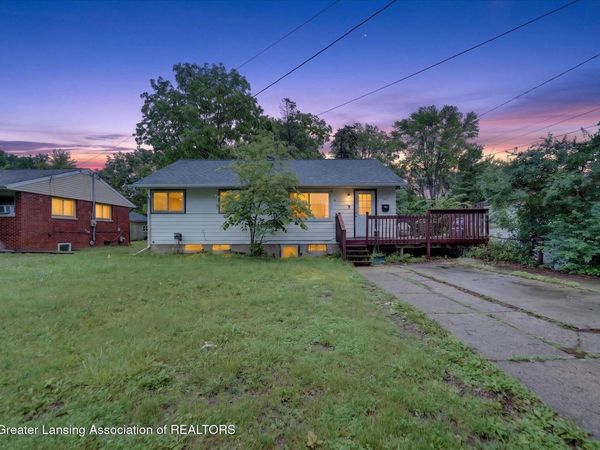 502 N Hagadorn Road, East Lansing, MI 48823