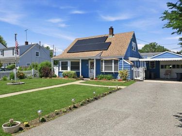 41 Sugar Maple Road , Levittown, NY 11756