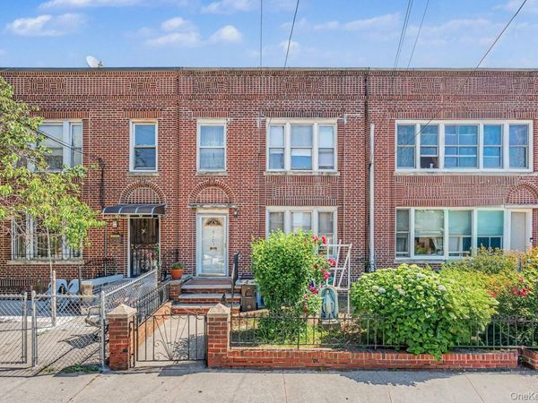47-03 30th avenue , Astoria, NY 11103