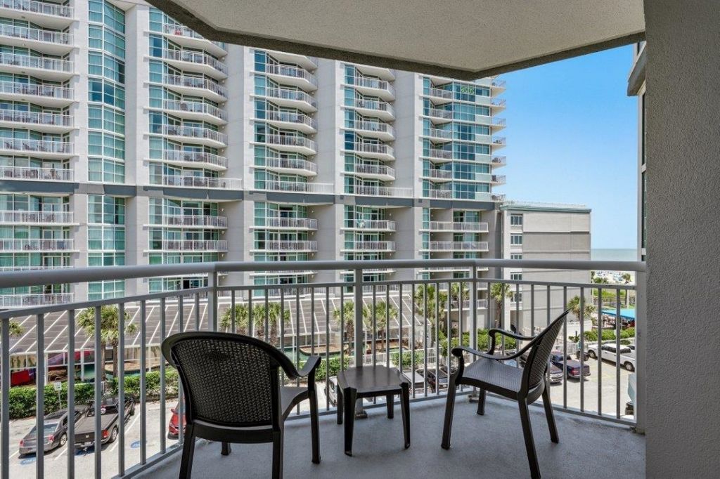 5200 N Ocean Blvd. Photo 4