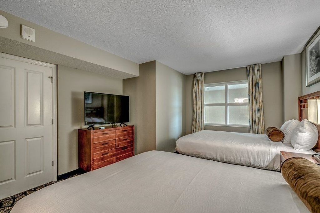 5200 N Ocean Blvd. Photo 7