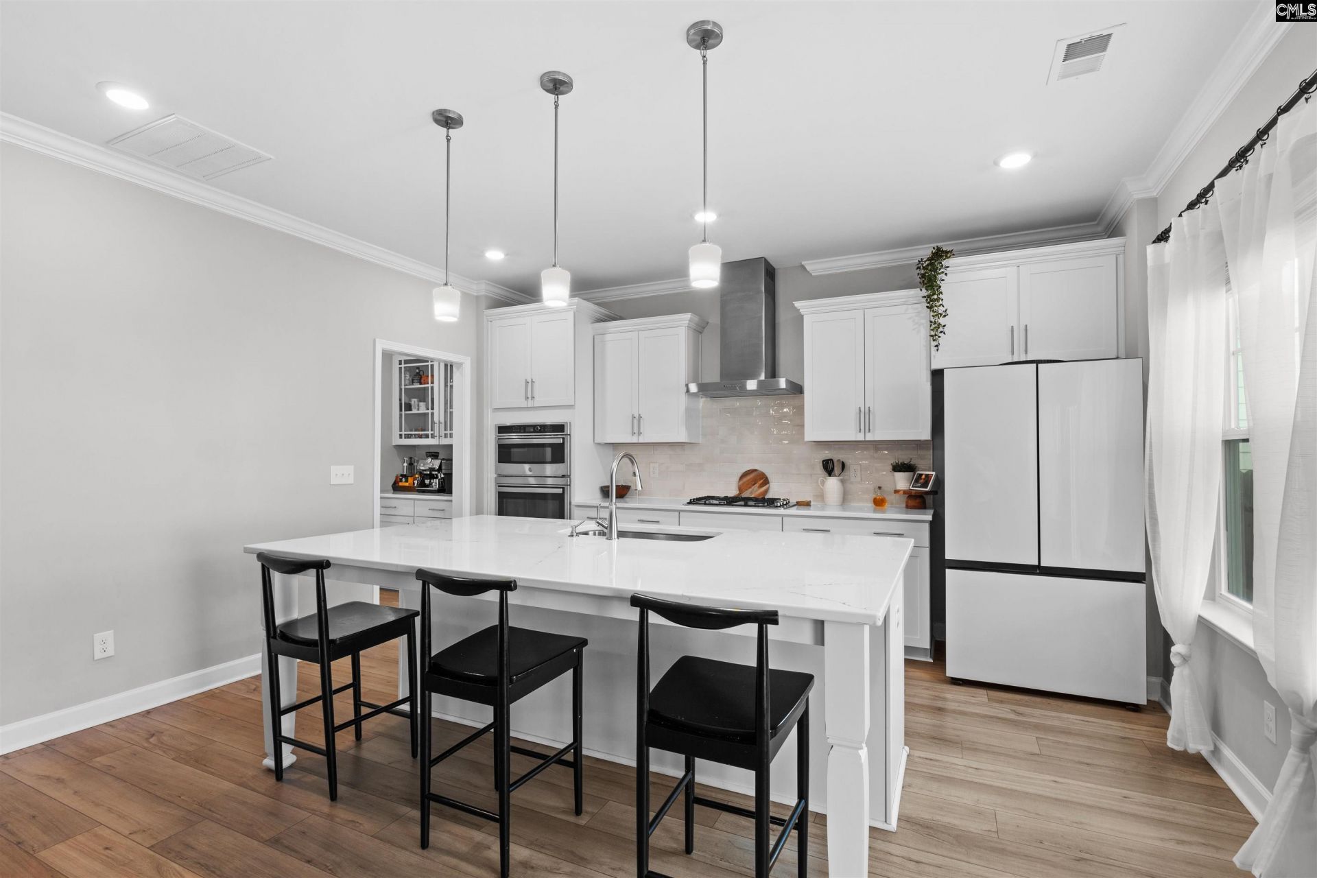 4017 Summerland Way  Photo 6