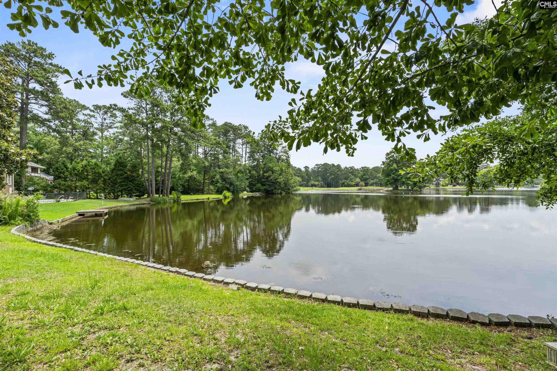 18 Northlake Road  Photo 33