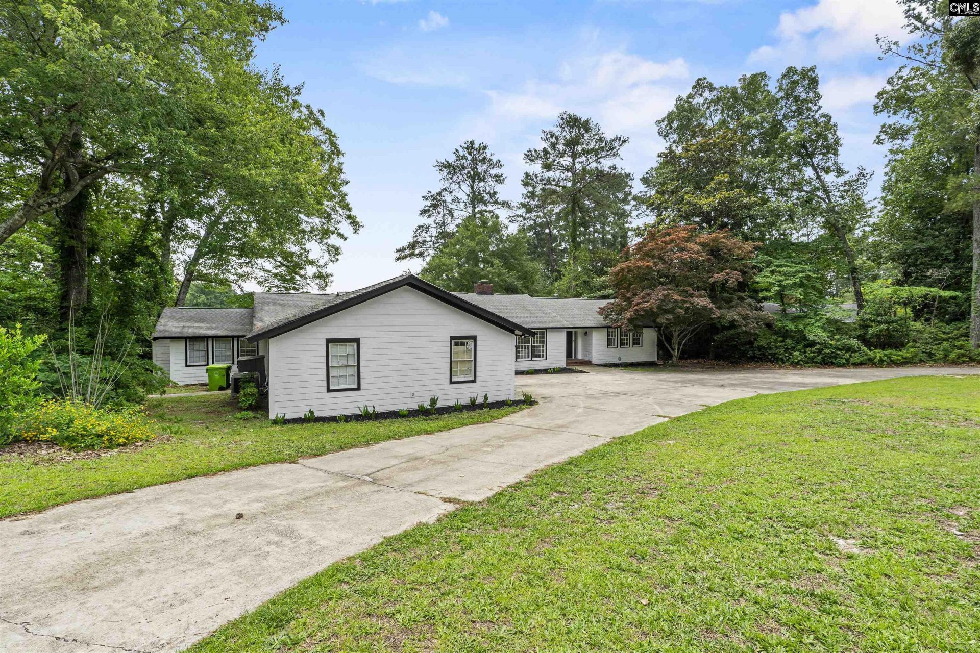 18 Northlake Road  Photo 35