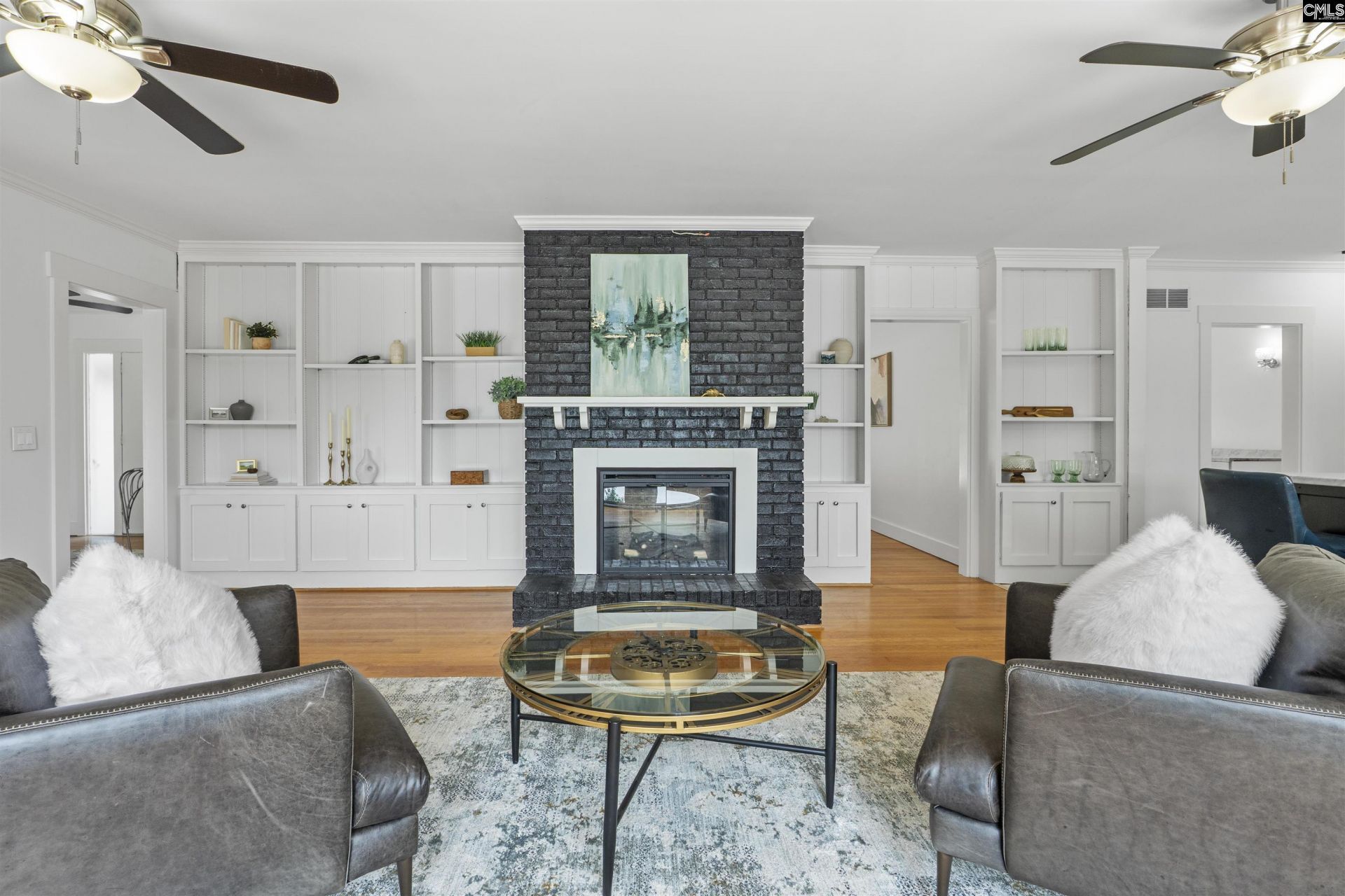 18 Northlake Road  Photo 6