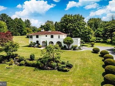 2450 WHITE HORSE ROAD, BERWYN, PA 19312