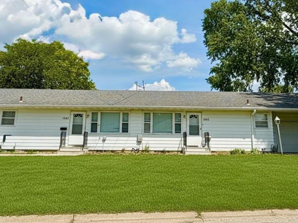 1043-1045 Minnesota Street, Waterloo, IA 50702