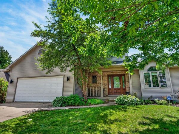 7129 Countrywood Lane, Madison, WI 53719