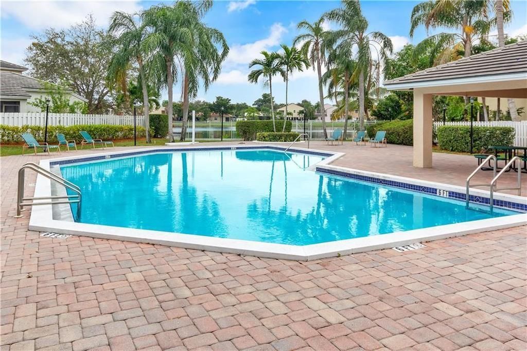 9812 NW 9th Court, Plantation, FL 33324 Photo