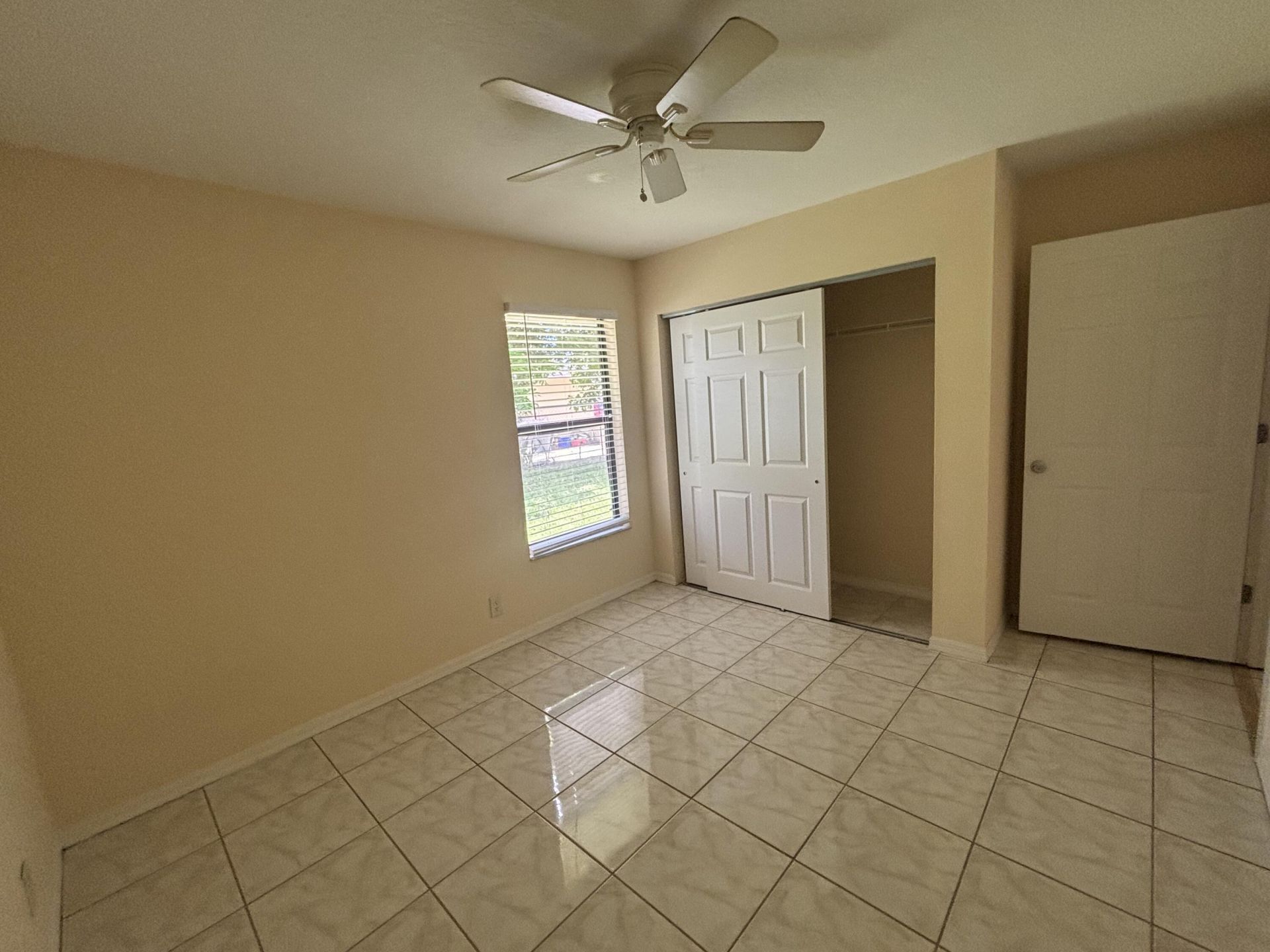 1563 40th Street, West Palm Beach, FL 33407 Photo