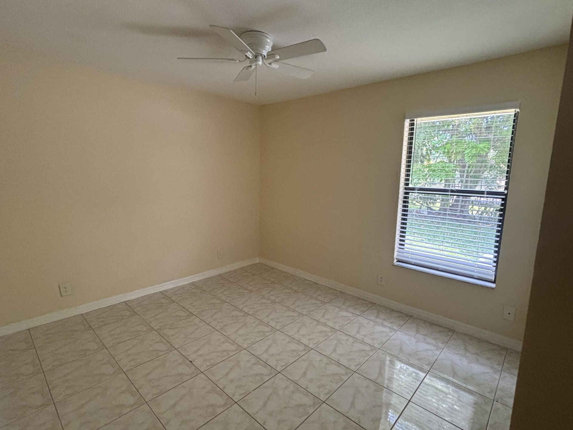 1563 40th Street, West Palm Beach, FL 33407 Photo