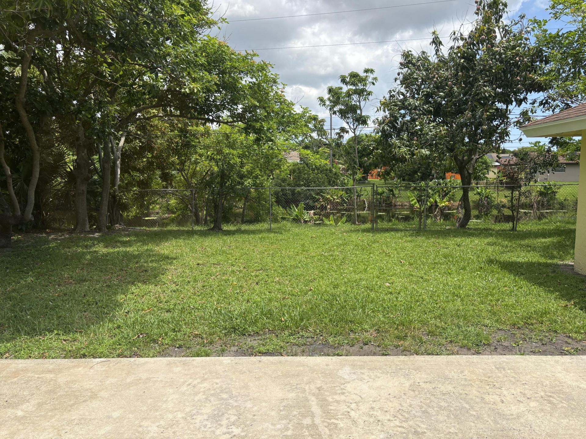 1563 40th Street, West Palm Beach, FL 33407 Photo