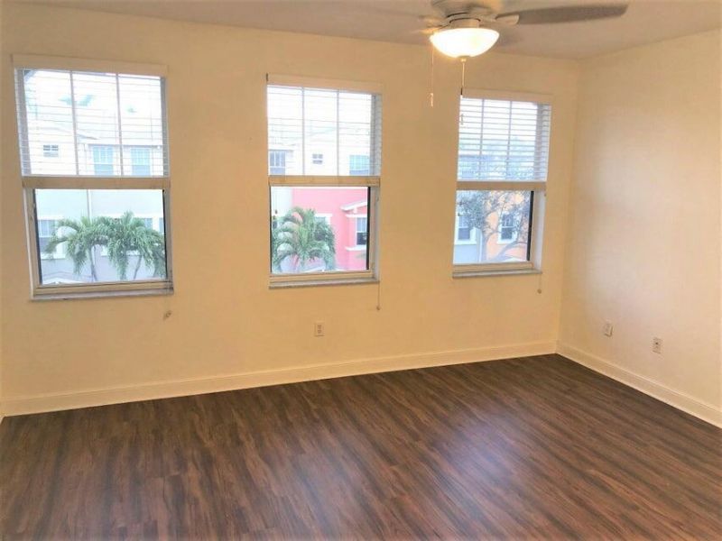 810 Marina Del Ray Lane, Unit 5, West Palm Beach, FL 33401 Photo
