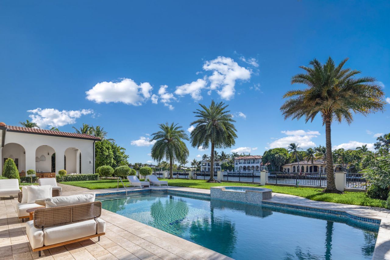1207 Spanish River Road, Boca Raton, FL 33432 Photo