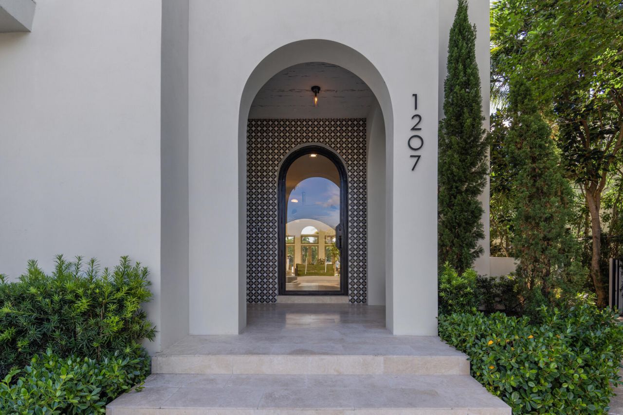 1207 Spanish River Road, Boca Raton, FL 33432 Photo