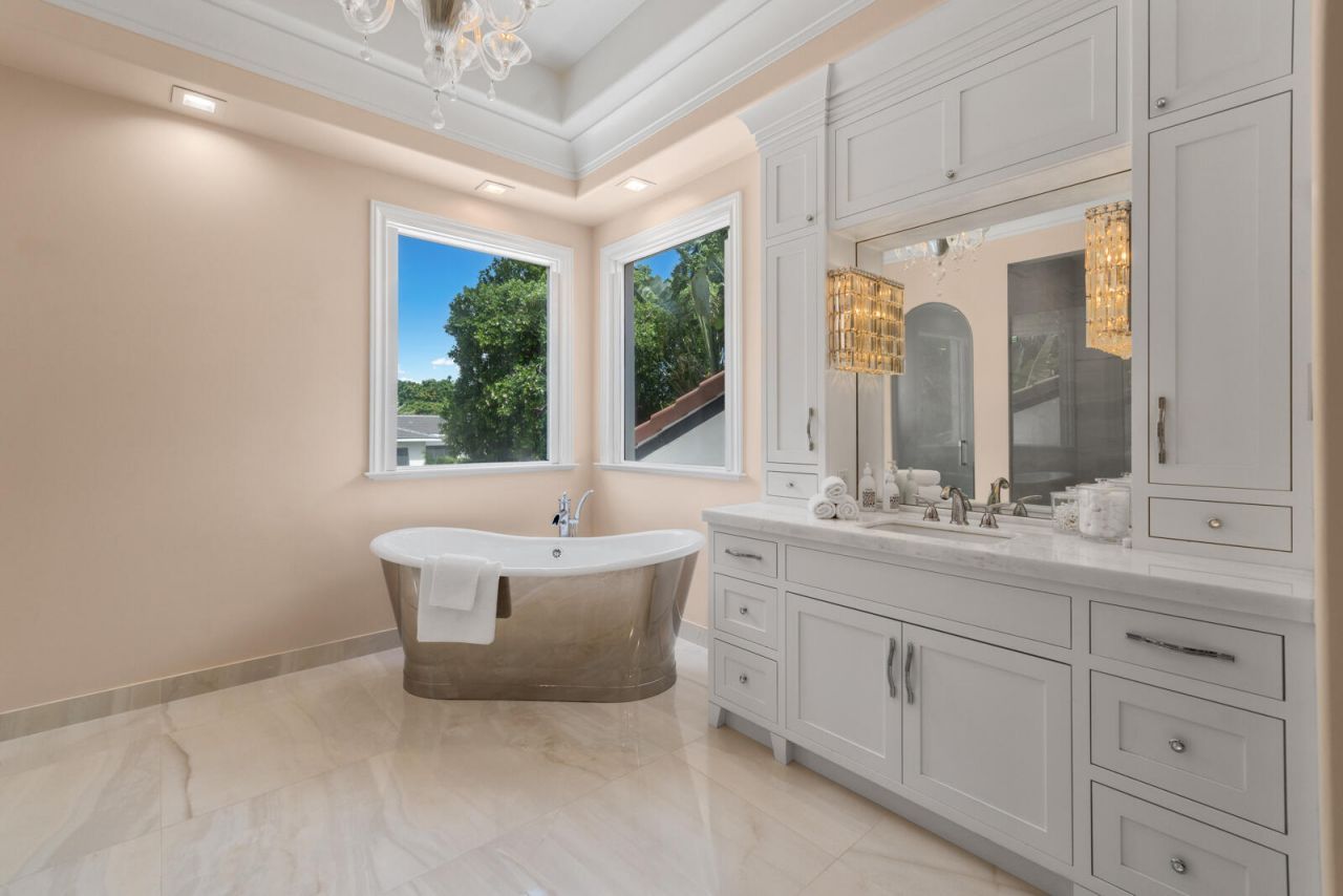 1207 Spanish River Road, Boca Raton, FL 33432 Photo