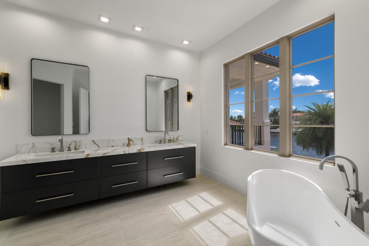 1207 Spanish River Road, Boca Raton, FL 33432 Photo