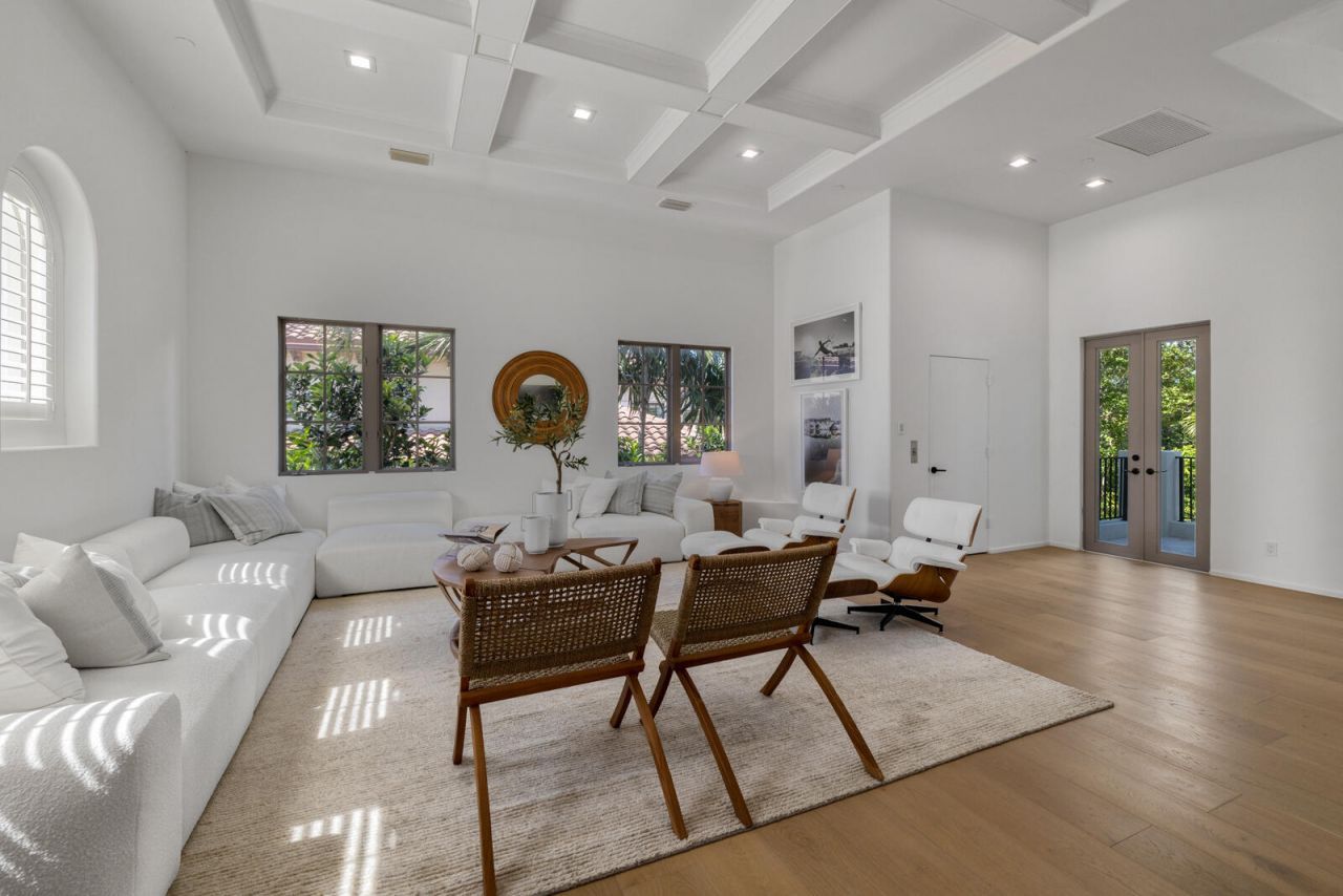 1207 Spanish River Road, Boca Raton, FL 33432 Photo