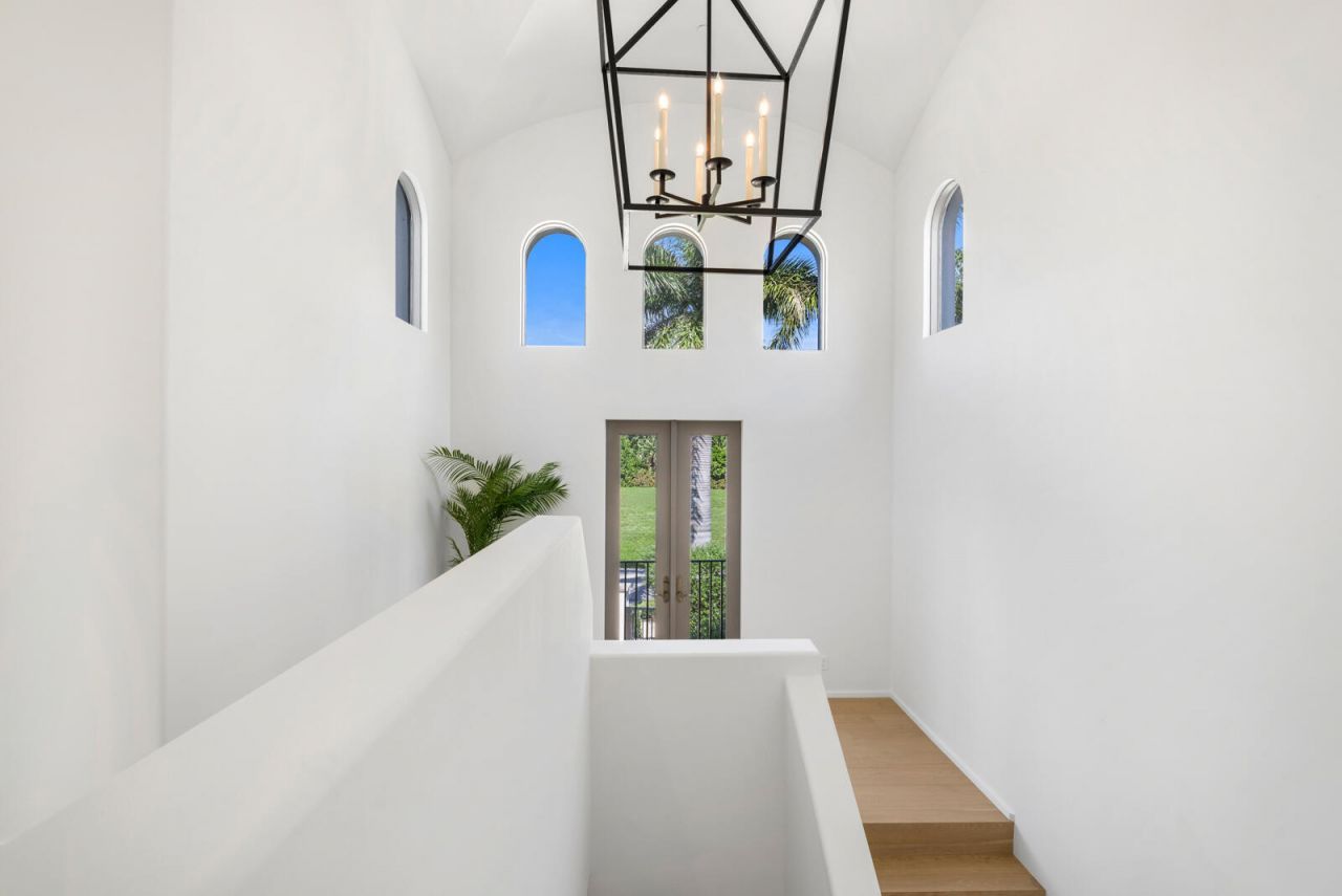 1207 Spanish River Road, Boca Raton, FL 33432 Photo
