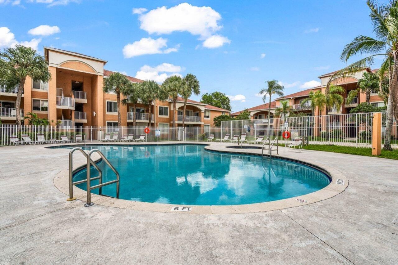 6900 SW 39th Street, Unit 101j, Davie, FL 33314 Photo