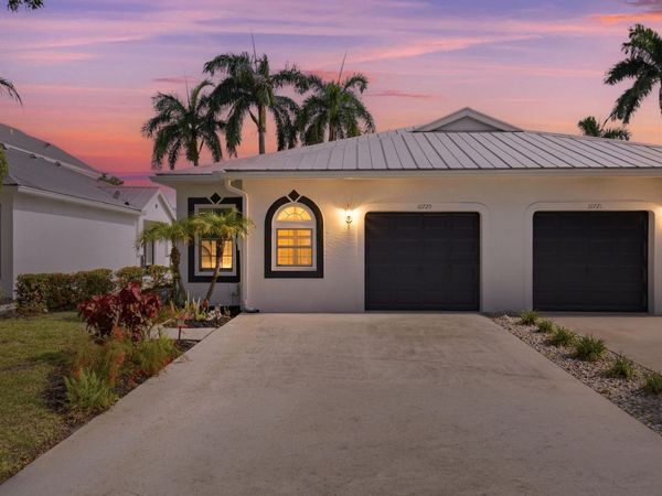 10725 Pelican Drive, Wellington, FL 33414