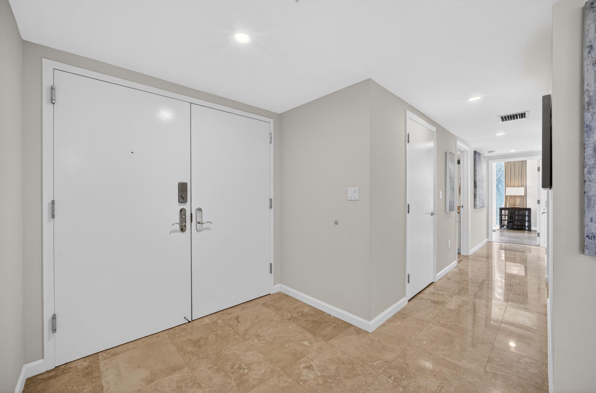 45 Hendricks Isle, Unit 403, Fort Lauderdale, FL 33301 Photo