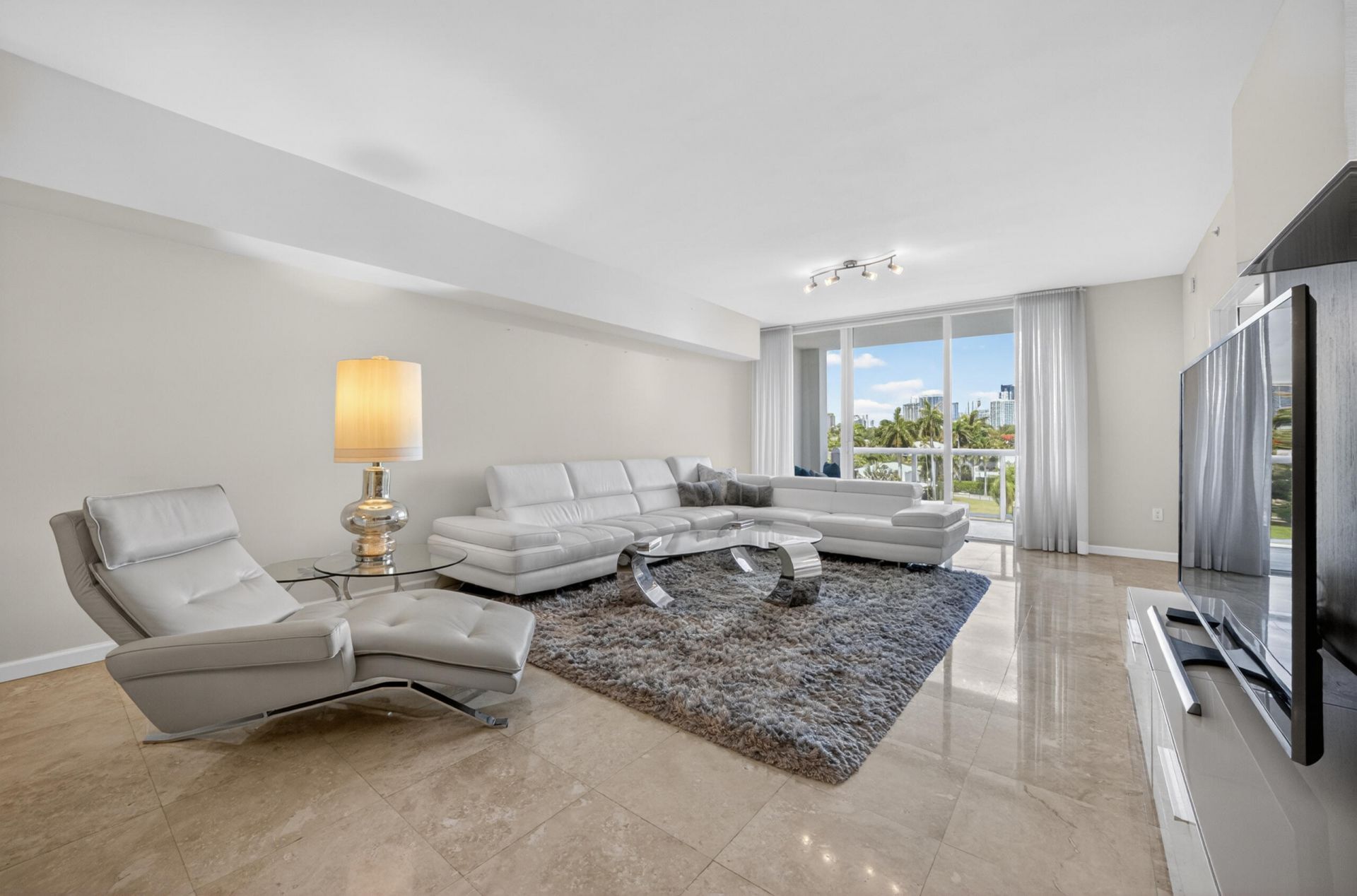 45 Hendricks Isle, Unit 403, Fort Lauderdale, FL 33301 Photo