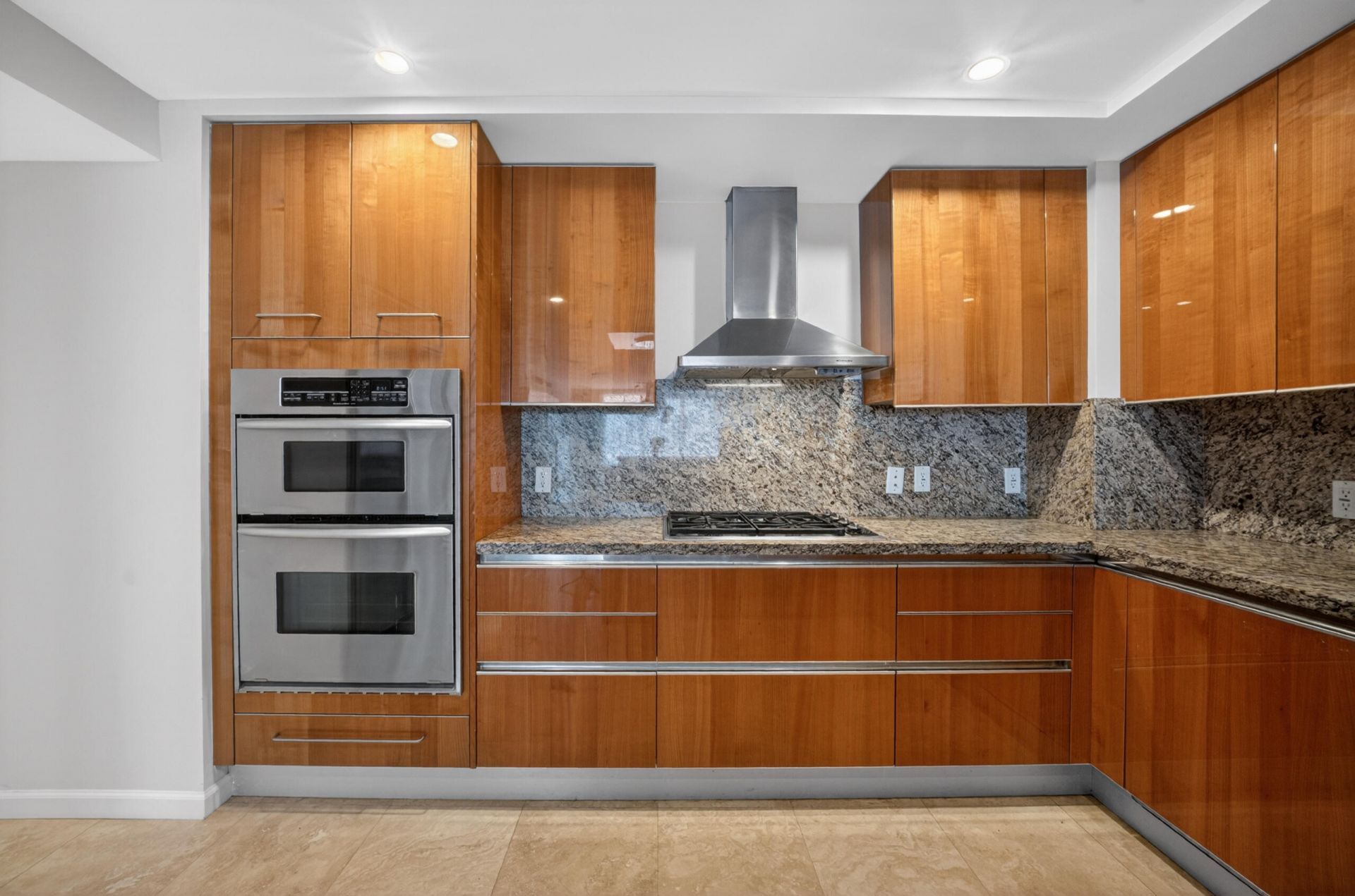 45 Hendricks Isle, Unit 403, Fort Lauderdale, FL 33301 Photo