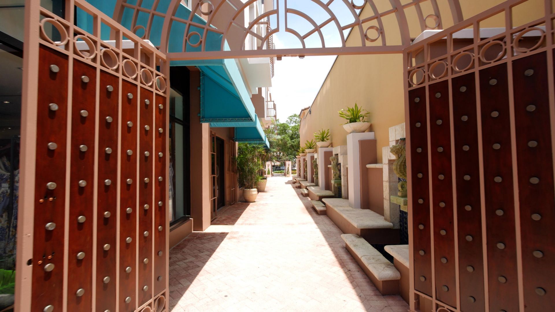 45 Hendricks Isle, Unit 403, Fort Lauderdale, FL 33301 Photo