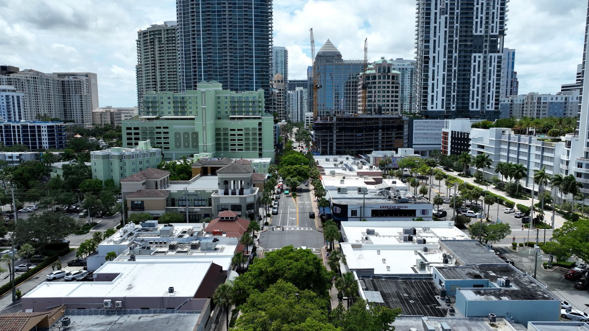 45 Hendricks Isle, Unit 403, Fort Lauderdale, FL 33301 Photo