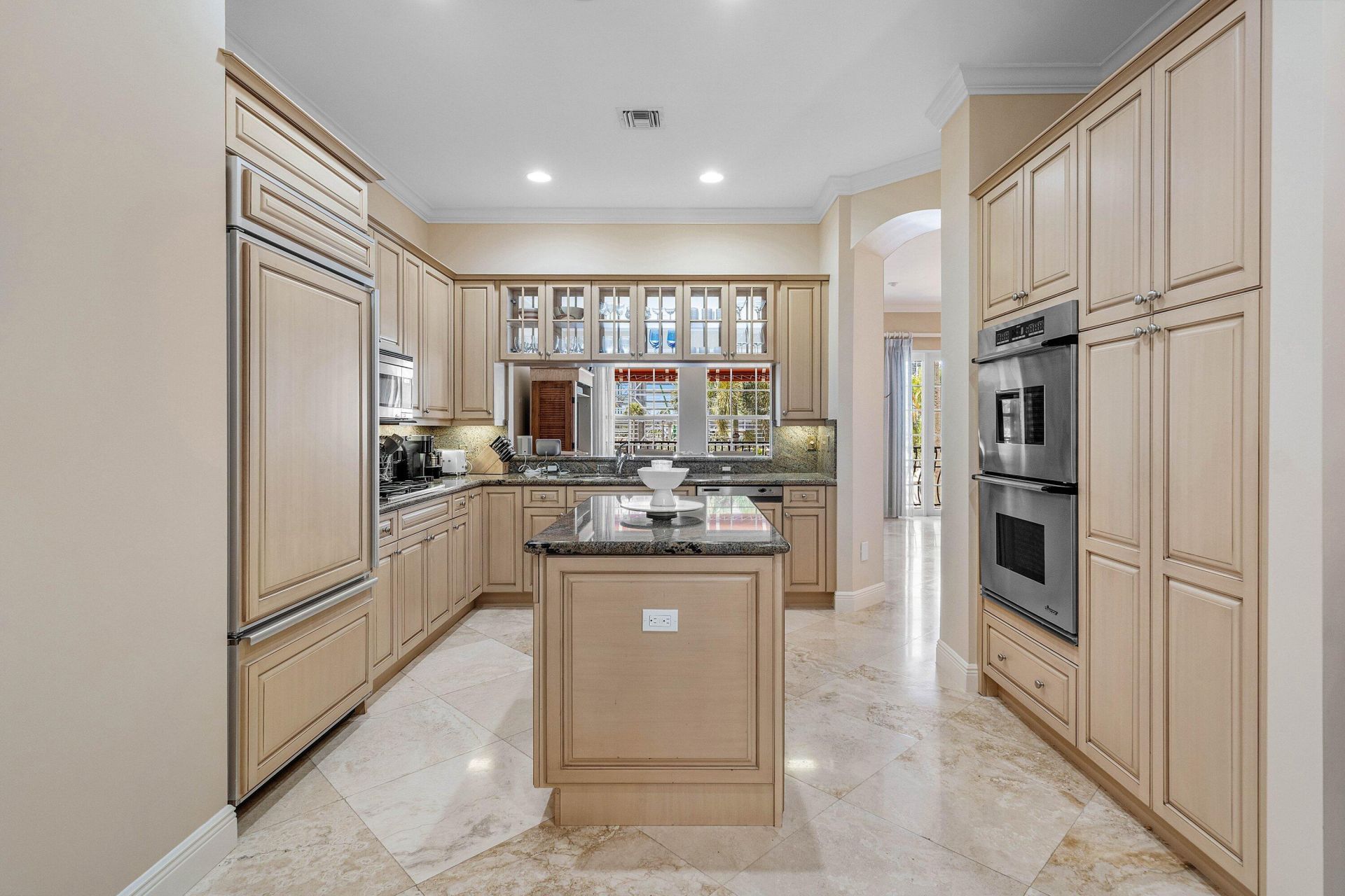26 Marina Gardens Drive, Palm Beach Gardens, FL 33410 Photo