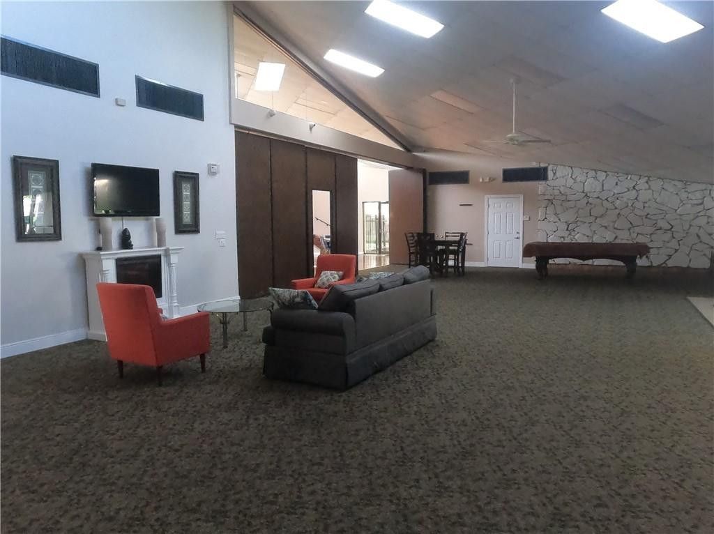 8390 Sands Point Boulevard, Unit F206, Tamarac, FL 33321 Photo