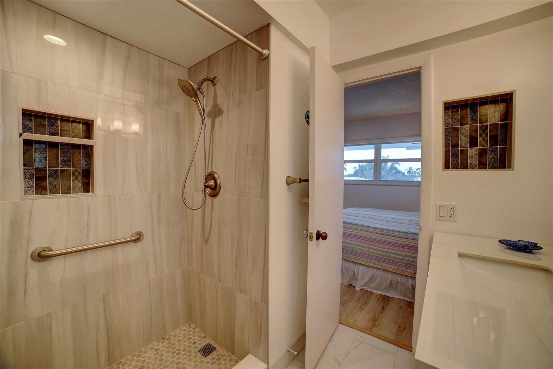 1801 Ocean Drive, Unit 201, Boynton Beach, FL 33426 Photo