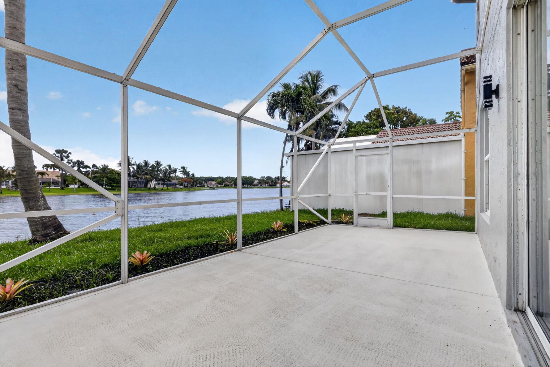 7823 Springfield Lake Drive, Lake Worth, FL 33467 Photo