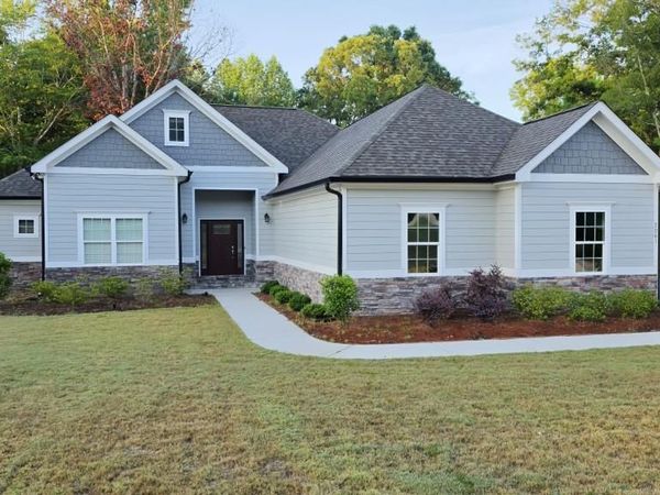 2061 Davenport Road , Braselton, GA 30517