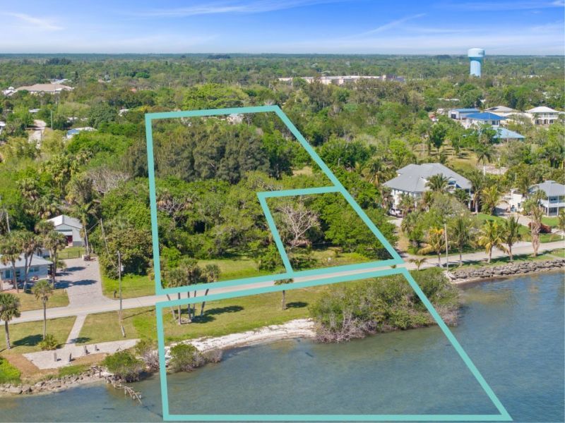 13095 N Indian River Drive, Sebastian, FL 32958 Photo