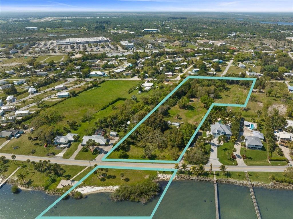 13095 N Indian River Drive, Sebastian, FL 32958 Photo