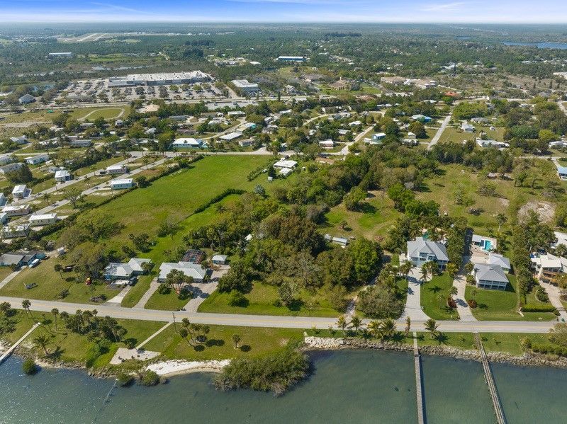13095 N Indian River Drive, Sebastian, FL 32958 Photo