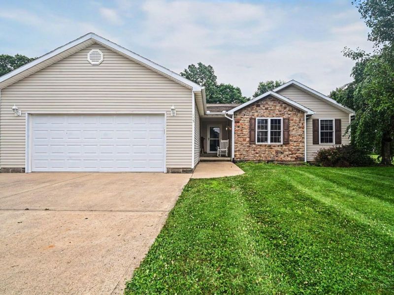 115 Sweet Bay Trail, Mount Orab, OH 45154 Photo 2