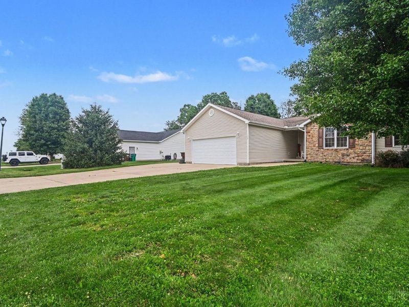 115 Sweet Bay Trail, Mount Orab, OH 45154 Photo 4