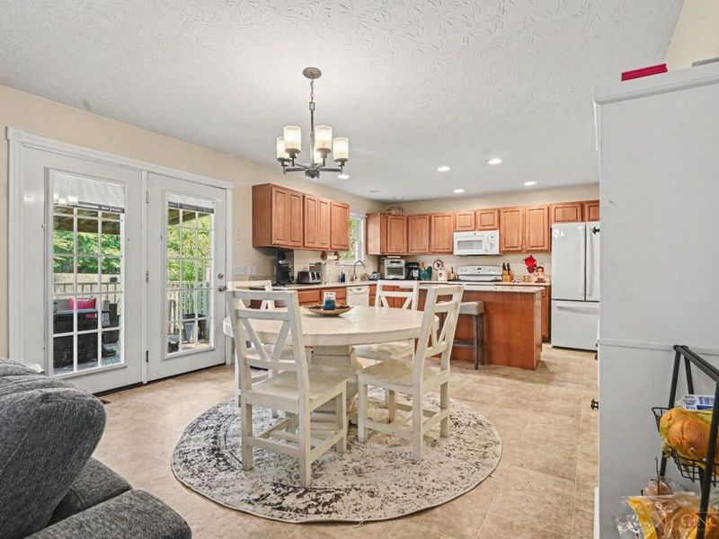 115 Sweet Bay Trail, Mount Orab, OH 45154 Photo 9