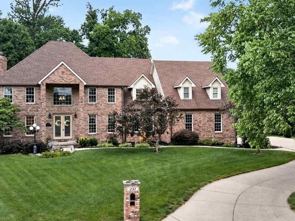 251 Piccadilly, Terre Haute, IN 47803