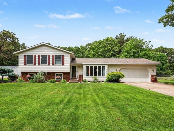 2332 Filonow Drive, Muskegon, MI 49444