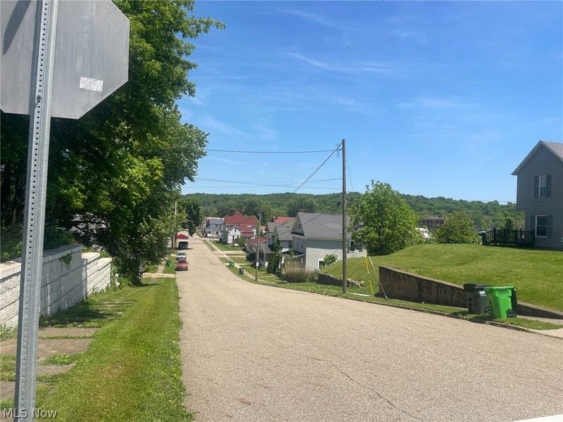 151 3rd Street NW, Strasburg, OH 44680 Photo 5