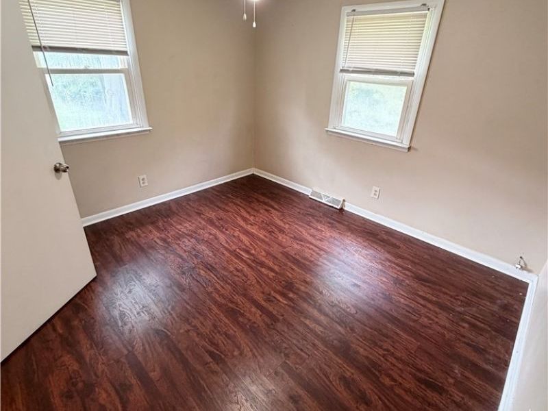 112 N Clover Avenue , Niles, OH 44446 Photo 11
